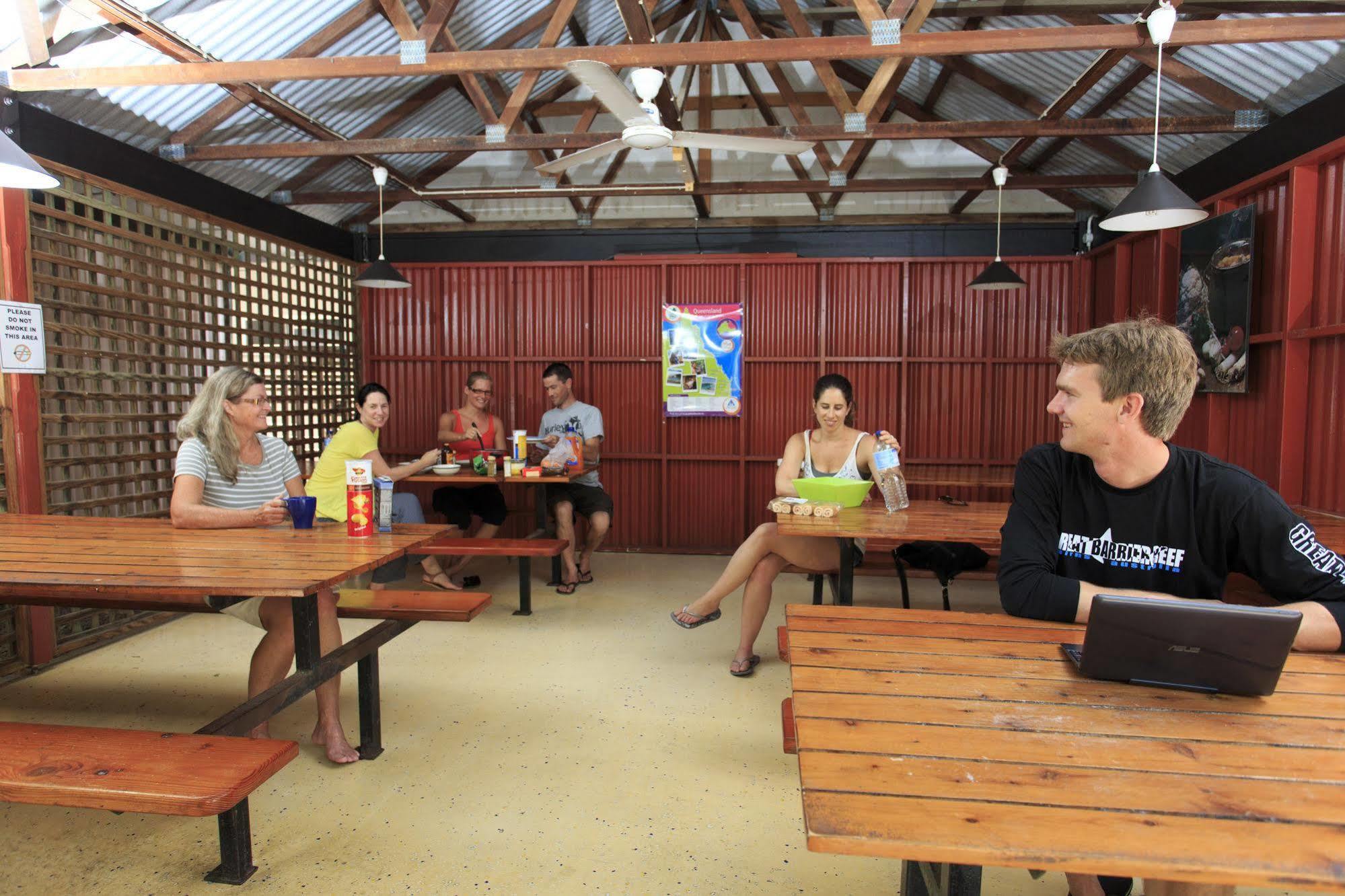 Coral Beach Lodge Port Douglas Exterior photo